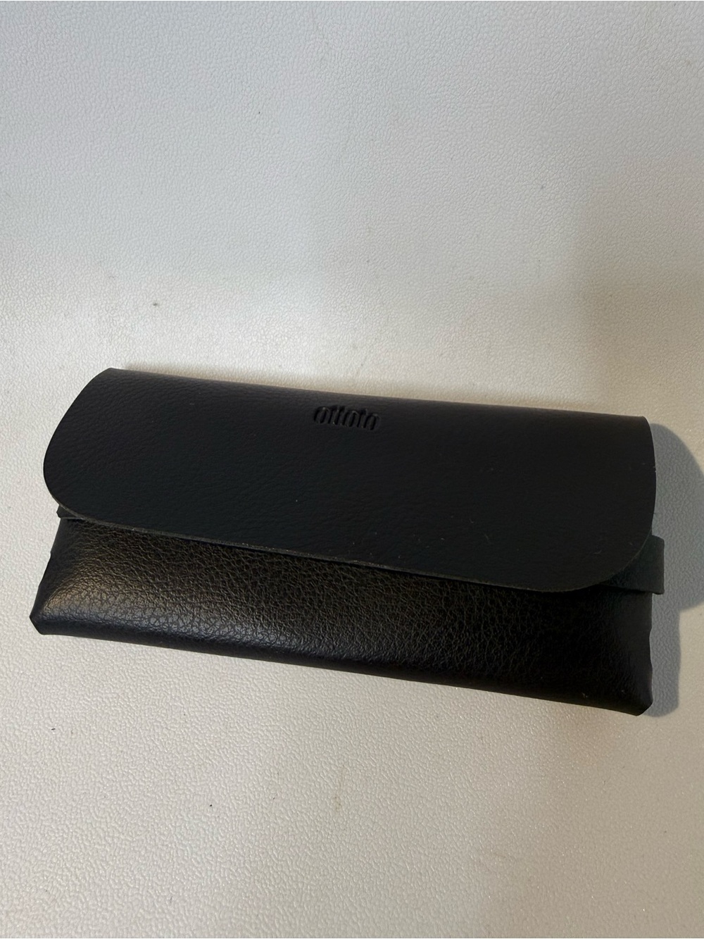 Authentic Ottoto Black Hard Glasses Case - Timeless Italian Style